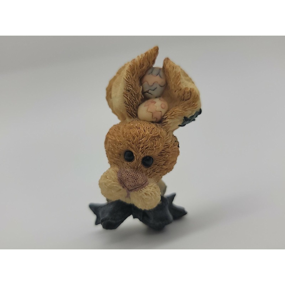 Boyds Bears Too-Loose Folkware Bunny‎ Rabbit w/ Easter Eggs Lapel Pin Brooch